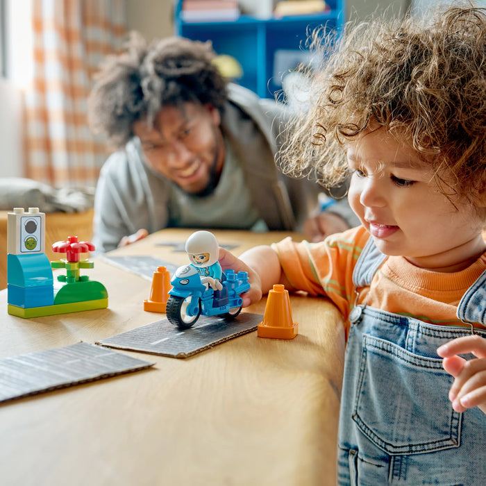 Motocicletta blu della Polizia - 10471