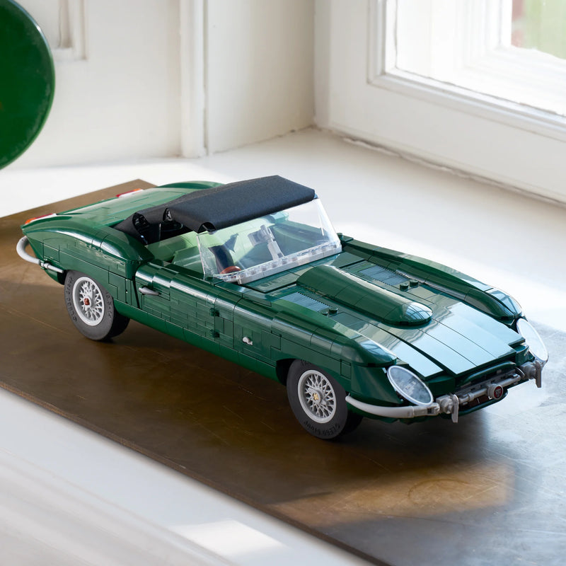 Jaguar E-Type - 11381