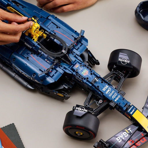Monoposto F1 Oracle Red Bull Racing RB20 - 42206 - Il Mattoncino