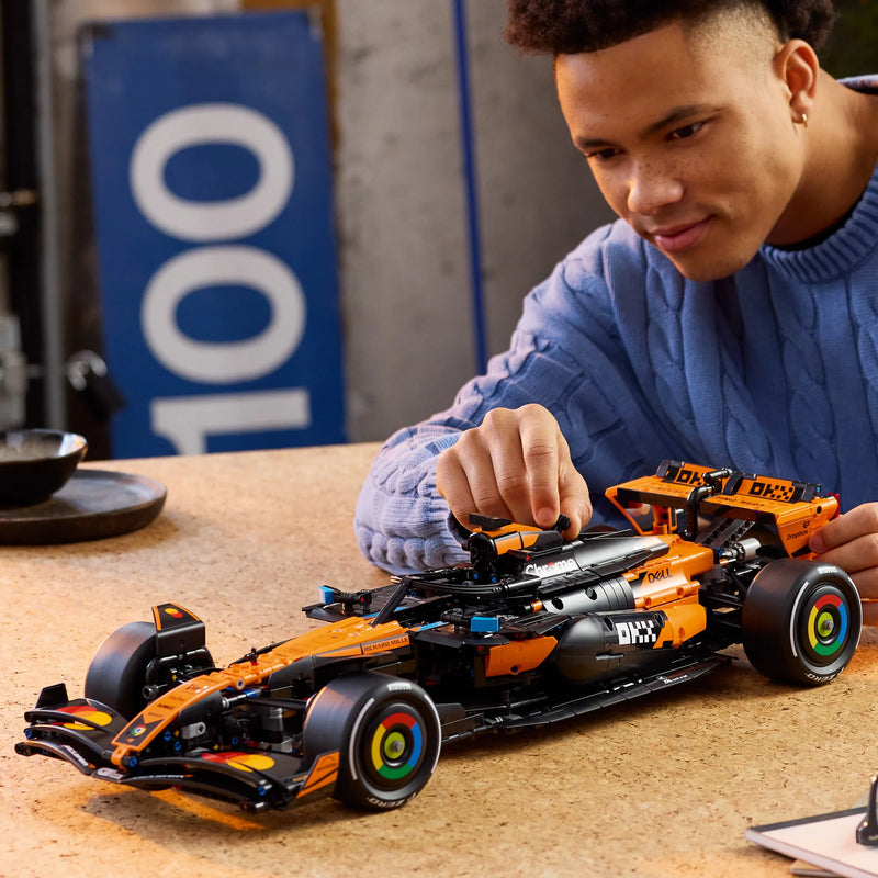 Auto McLaren MCL39 F1® - 42228