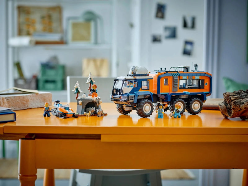 Grande camion artico con laboratorio - 60471 - Il Mattoncino
