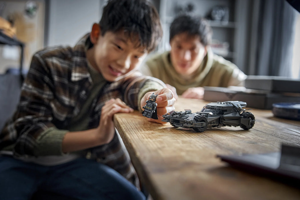Batman v Superman™ Batmobile™ - 76331