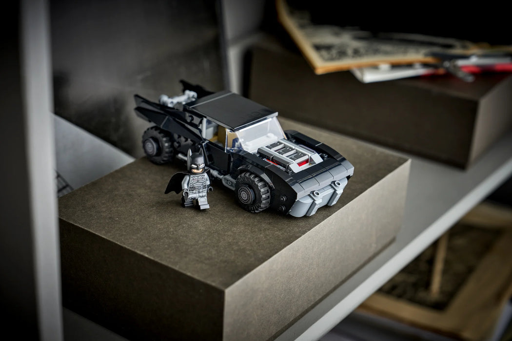 Batmobile™ di Batman™ - 76332