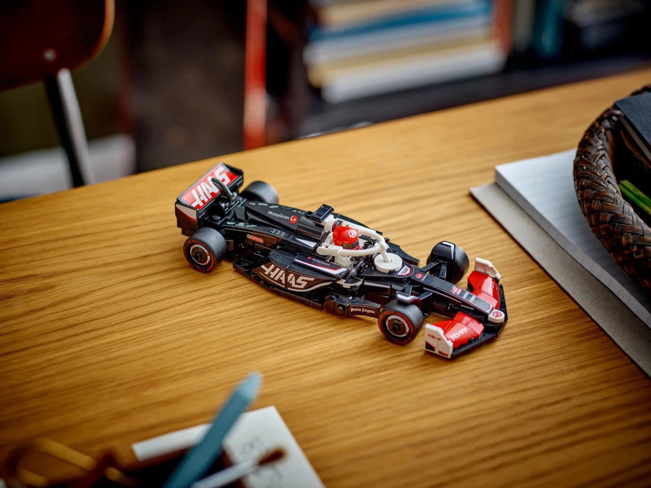 Auto da corsa MoneyGram Haas F1® Team VF - 24 - 77250 - Il Mattoncino
