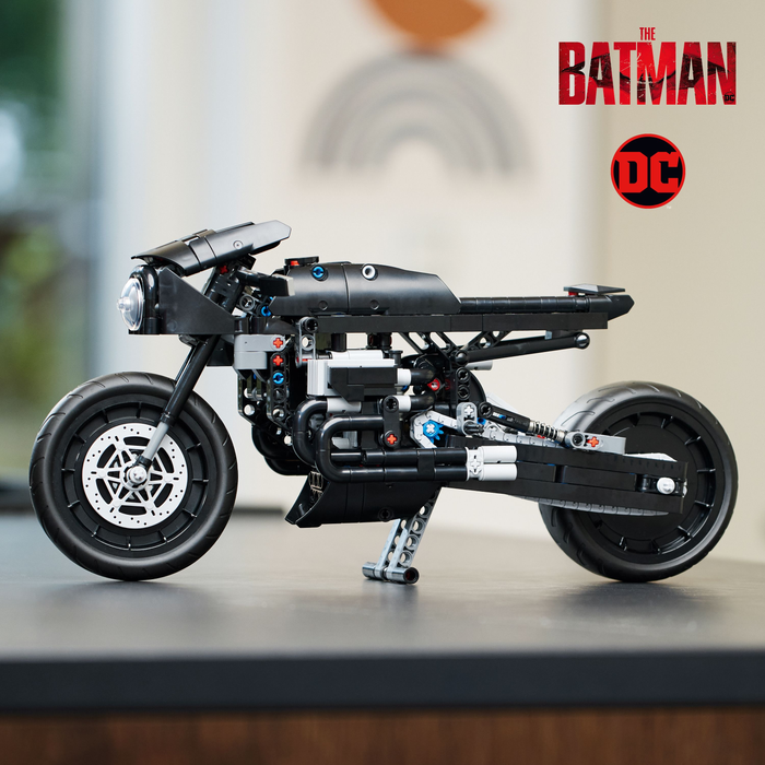 THE BATMAN – BATCYCLE™ - 42155